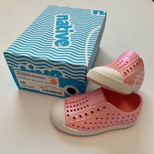 Native Jefferson Iridescent Shoes - Little Kids